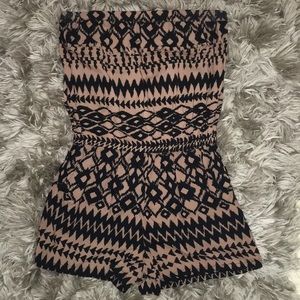 Aztec sleeveless ROMPER